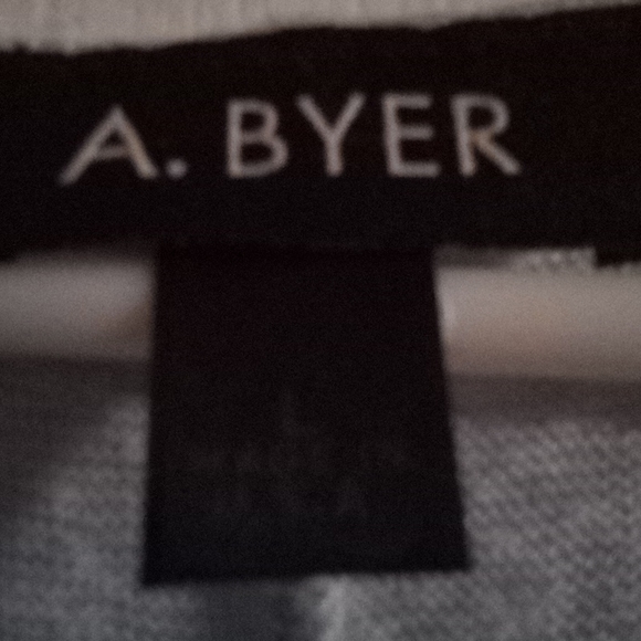 Womens blouse - Picture 2 of 3